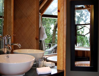 Double basins in the Classic Tree Suite bathroom